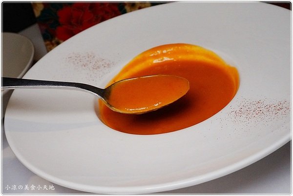 垚湌廳Yao’ Restaurant：台中南屯』垚湌廳Yao' Restaurant║在地食材入義式料理，創意新品味，放慢腳步享受慢活的義式餐廳