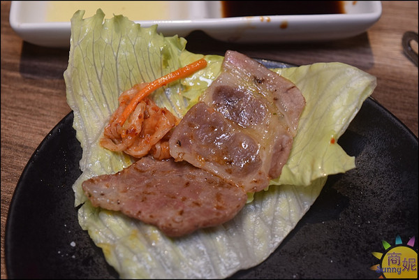 悠熹燒肉YOSHI：台中公益路高質感燒肉。悠熹燒肉。食材服務均優網路好評4.5分 推薦美國1855冷藏牛肉套餐