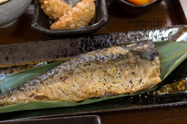 Hello無菜單日式創意料理：高雄鼓山︱Hello無菜單日式創意料理　變化多端、驚喜無限的平價無菜單日式料理，情人節也可以溫馨簡單過！