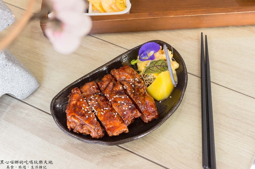 高雄鼓山︱Hello無菜單日式創意料理 大份量!!精緻飽足的平價創意日式定食料理!