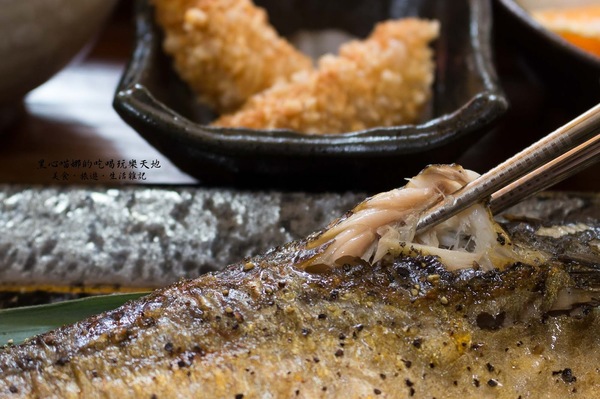 Hello無菜單日式創意料理：高雄鼓山︱Hello無菜單日式創意料理　變化多端、驚喜無限的平價無菜單日式料理，情人節也可以溫馨簡單過！