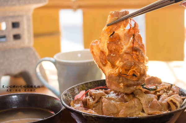 Hello無菜單日式創意料理：高雄鼓山︱Hello無菜單日式創意料理　變化多端、驚喜無限的平價無菜單日式料理，情人節也可以溫馨簡單過！