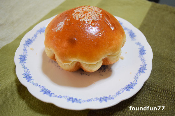 來自星星的幸福麵包SEE STAR(幸福二店)：SEESTAR來自星星的幸福麵包28小時自製熟成/忠孝復興麵包咖啡