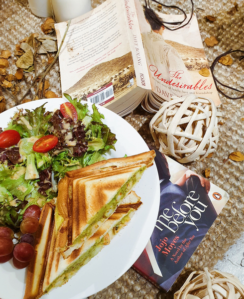 House go in 走進屋子裡:♪中山站。House go in 走進屋子裡♬ 史努比鬆餅/酪梨鮮蝦熱壓吐司/草莓覆盆子戚風