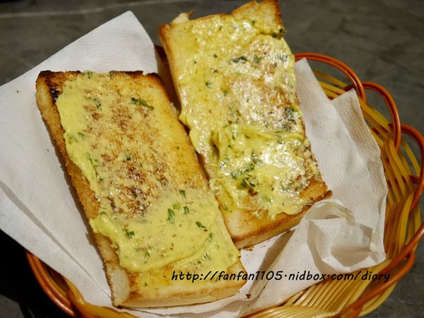 【永和牛排】鮮牛排 平價超值 附沙拉吧吐司濃湯咖啡飲料冰沙冰淇淋 (25).JPG