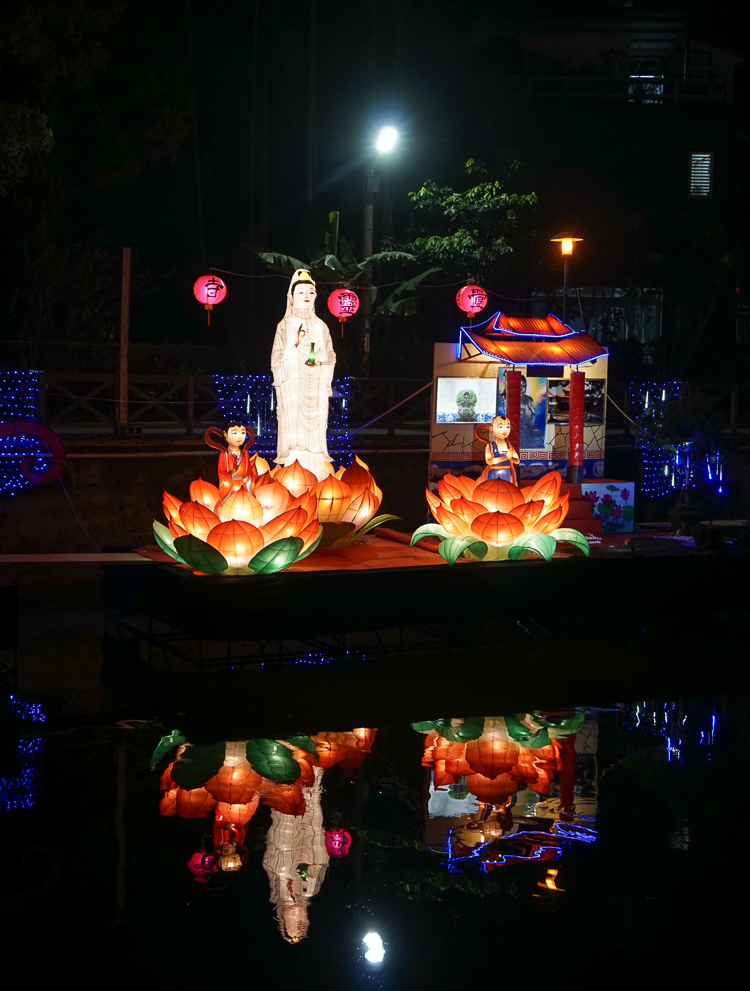 [埔里景點]2018南投燈會-夜晚超浪漫!不輸國外美景的埔里水上燈會 - 美食好芃友