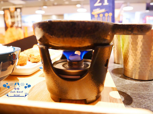 【台南美食】乍牛 炸牛排專賣▸台南新光三越中山店12F▸酥脆外皮搭配軟嫩肉質吃完還想再吃