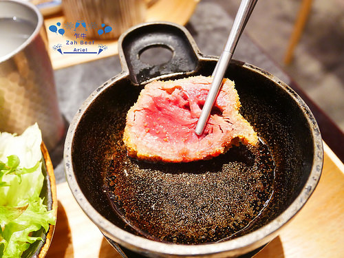 【台南美食】乍牛 炸牛排專賣▸台南新光三越中山店12F▸酥脆外皮搭配軟嫩肉質吃完還想再吃