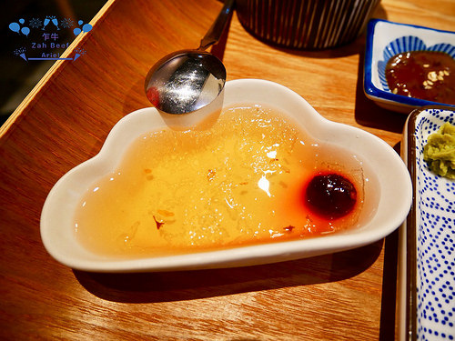 【台南美食】乍牛 炸牛排專賣▸台南新光三越中山店12F▸酥脆外皮搭配軟嫩肉質吃完還想再吃