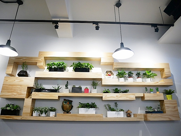 條條有理：條條有理-台中大墩路巷弄內推薦麵食  環境舒適到像吃早午餐  餐點都夠水準  午餐、晚餐都想拜訪