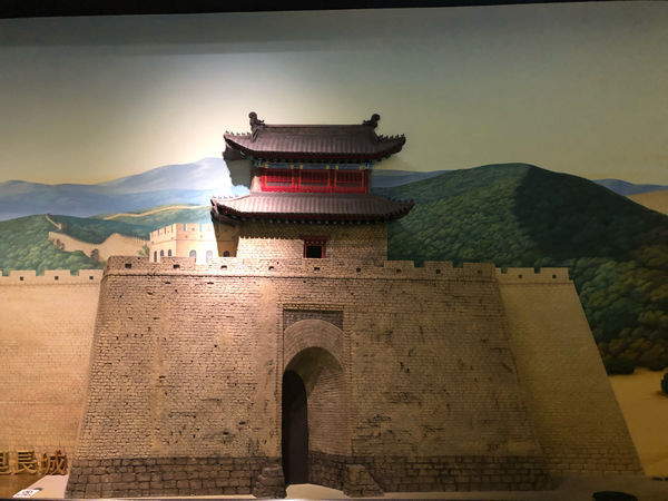 圓圓家出去玩-《新北汐止》密室逃脫、環遊世界建築之美,遠雄汐科園區好好玩《免費景點》