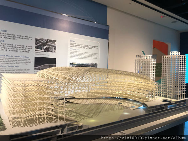 圓圓家出去玩-《新北汐止》密室逃脫、環遊世界建築之美,遠雄汐科園區好好玩《免費景點》