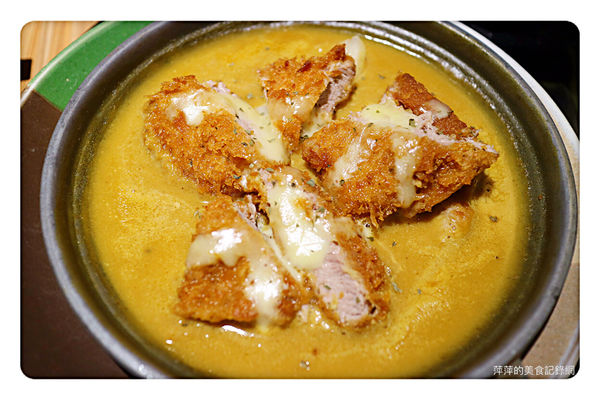 【台北美食】知多家豬排甜點專賣店 ~ 豬排老店味道不變/咖哩起司豬排肉好嫩❤️中山站/豬排甜點- 捷運中山站