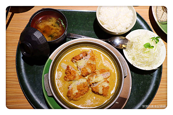 【台北美食】知多家豬排甜點專賣店 ~ 豬排老店味道不變/咖哩起司豬排肉好嫩❤️中山站/豬排甜點- 捷運中山站