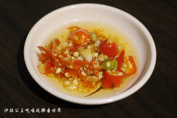 廟街鴨香飯:三重美食『廟街鴨香飯』三重溪尾街小吃/新開幕