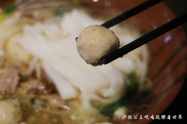 廟街鴨香飯:三重美食『廟街鴨香飯』三重溪尾街小吃/新開幕