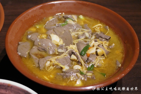 廟街鴨香飯:三重美食『廟街鴨香飯』三重溪尾街小吃/新開幕