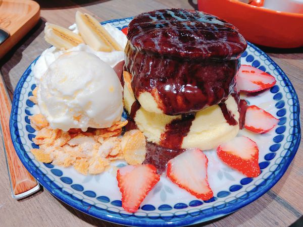 桃園✿樂麥舒芙蕾製造所✿八德區超高人氣舒芙蕾鬆餅!彈力舒芙蕾搭配超犯規巧克力淋醬!!