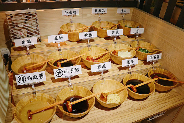 C1A64319-4410-48F4-B1F7-B25EE2FB49D2