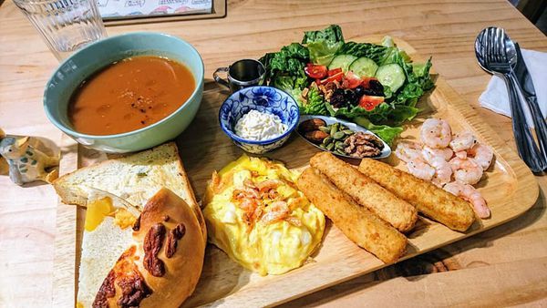 46660560_2155585627806448_3115730406511476736_n