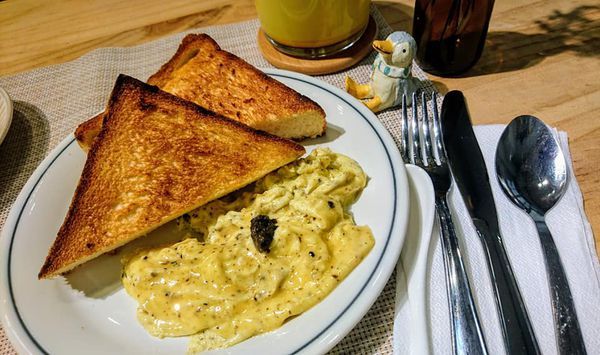 44598631_2101568323208179_8978429656826904576_n