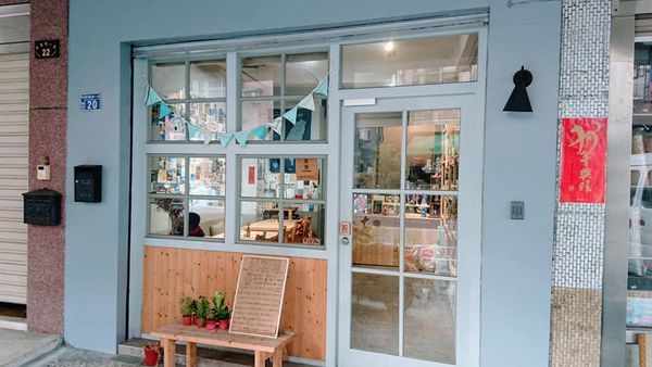 44667496_2101568793208132_998678848071532544_n