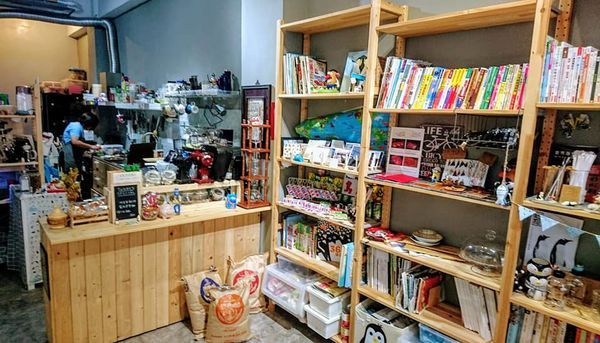 44433710_2101568986541446_8254318155204132864_n