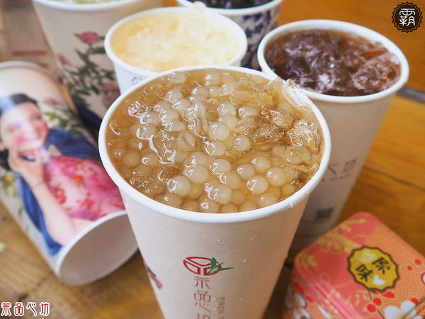 茶品心坊：茶品心坊，復古旗袍仕女杯配古早味紅茶，懷舊文青味~