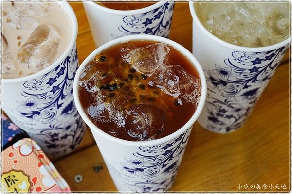 茶品心坊：台中太平』茶品心坊║超夯人氣手搖飲專賣。IG人氣打卡，濃濃復古療癒杯
