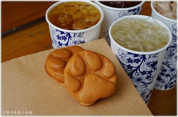 茶品心坊：台中太平』茶品心坊║超夯人氣手搖飲專賣。IG人氣打卡，濃濃復古療癒杯