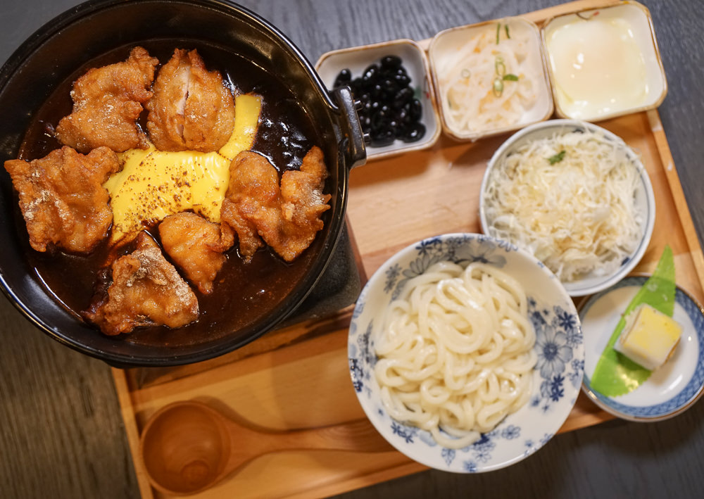 [高雄]牛丁次郎坊(高雄支店)-肉控必吃!深夜裡的和魂燒肉丼!食尚玩家推薦 - 美食好芃友