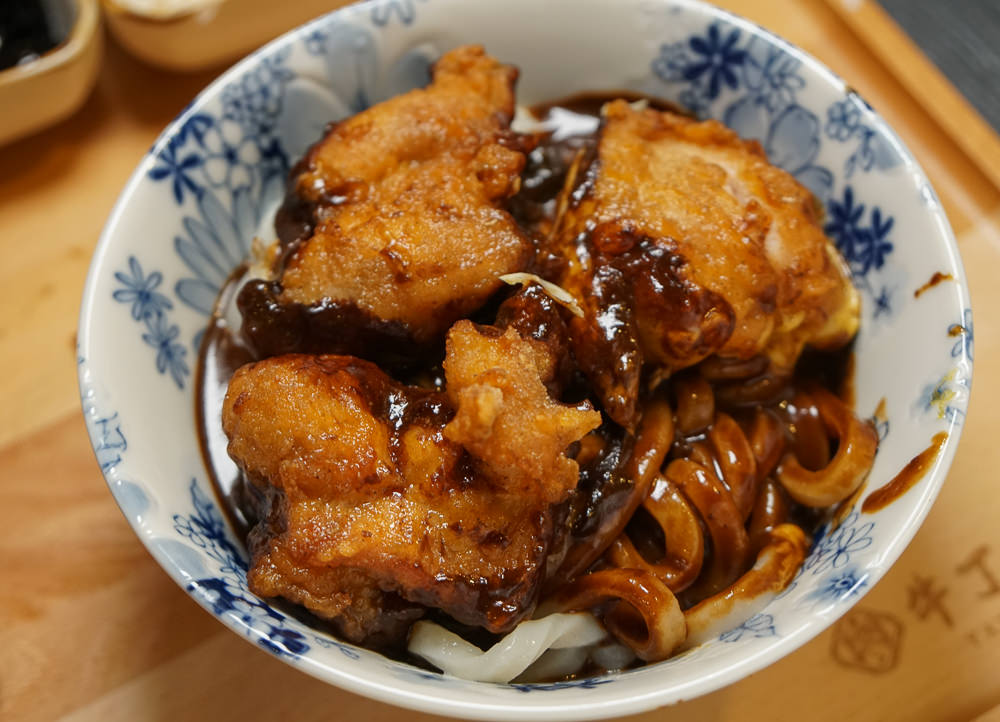 [高雄]牛丁次郎坊(高雄支店)-肉控必吃!深夜裡的和魂燒肉丼!食尚玩家推薦 - 美食好芃友