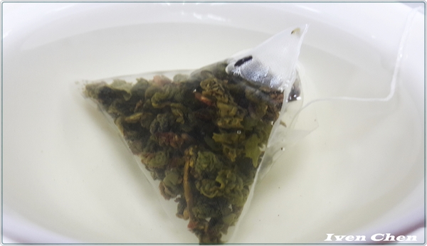 金品茗茶:《網購茗茶》輕盈悠雅\香醇回甘\典雅的好茶\冷熱皆宜的-「高山金の烏龍茶」-『金品茗茶 / 金品茶集』