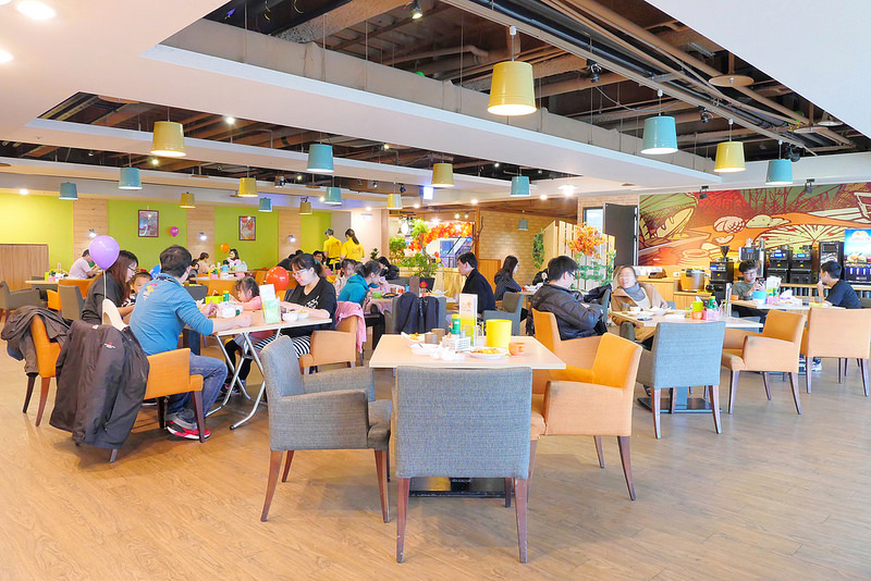 喬e歐爸爸手工披薩吃到飽:炸雞烤雞 義大利麵 飲料冰淇淋無限吃到飽!每人309元起30種手工披薩無限吃