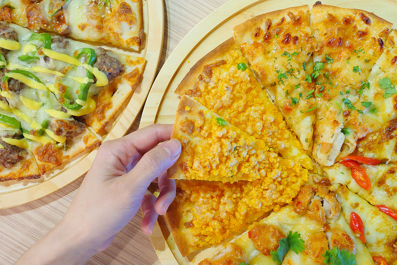 喬e歐爸爸手工披薩吃到飽:炸雞烤雞 義大利麵 飲料冰淇淋無限吃到飽!每人309元起30種手工披薩無限吃