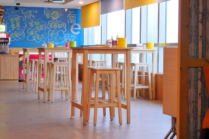 喬e歐爸爸手工披薩吃到飽:炸雞烤雞 義大利麵 飲料冰淇淋無限吃到飽!每人309元起30種手工披薩無限吃