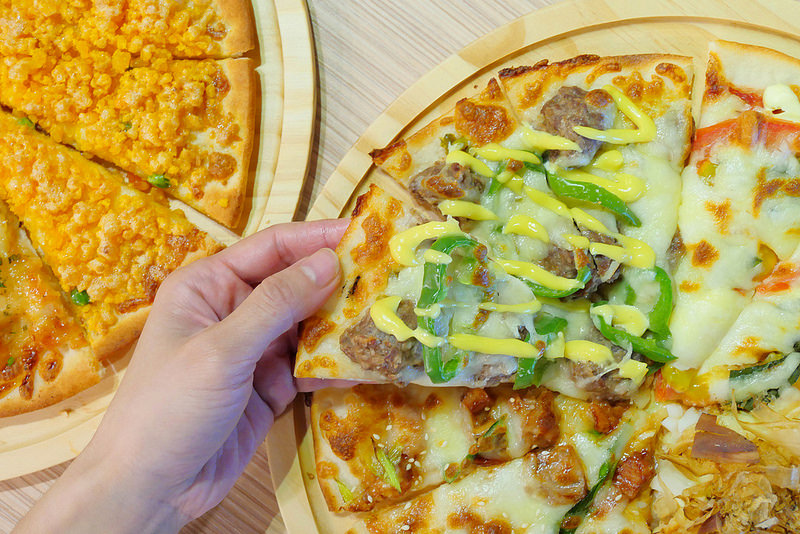 喬e歐爸爸手工披薩吃到飽:炸雞烤雞 義大利麵 飲料冰淇淋無限吃到飽!每人309元起30種手工披薩無限吃