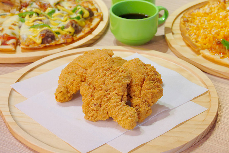 喬e歐爸爸手工披薩吃到飽:炸雞烤雞 義大利麵 飲料冰淇淋無限吃到飽!每人309元起30種手工披薩無限吃