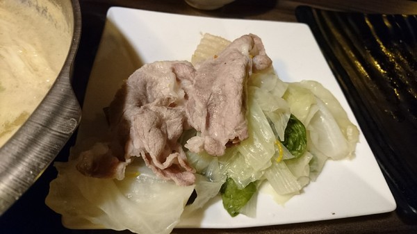 京澤苑日式鍋物:高雄~京澤苑日式鍋物~和風燒鍋X壽喜燒鍋~家樂福鼎山店美食區~ 京澤苑日式鍋物:高雄~京澤苑日式鍋物~和風燒鍋X壽喜燒鍋~家樂福鼎山店美食區~