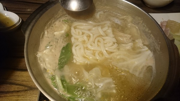 京澤苑日式鍋物:高雄~京澤苑日式鍋物~和風燒鍋X壽喜燒鍋~家樂福鼎山店美食區~ 京澤苑日式鍋物:高雄~京澤苑日式鍋物~和風燒鍋X壽喜燒鍋~家樂福鼎山店美食區~