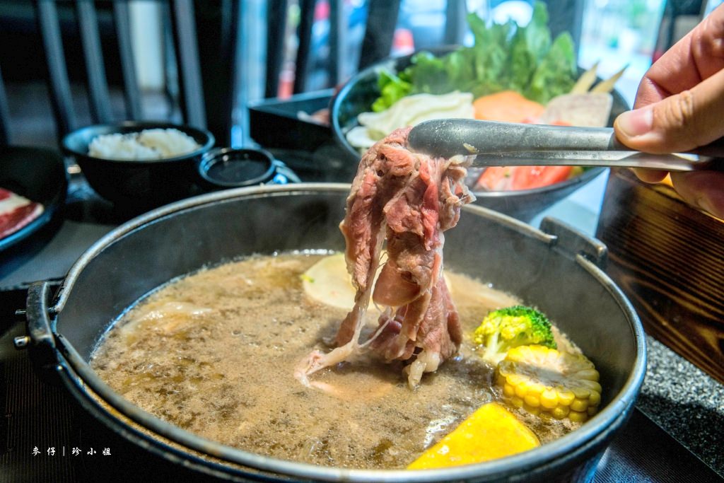 高檔食材佛心吃到飽～『五麦壽喜燒。鍋物』！東區人氣排隊吃到飽名店 - 麥仔の生活日記