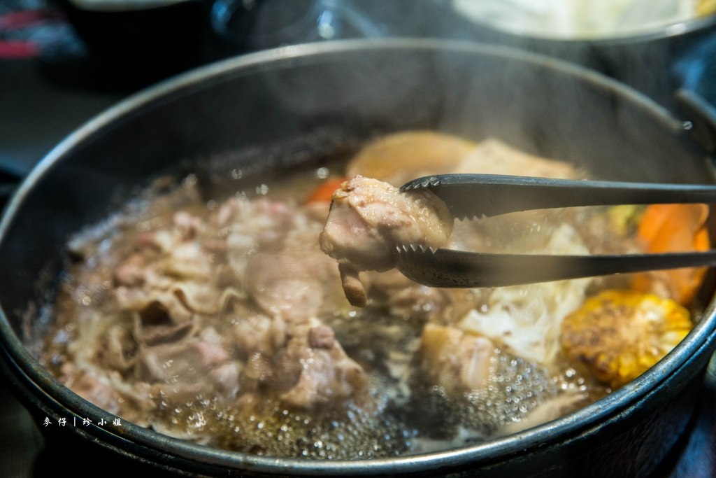 高檔食材佛心吃到飽～『五麦壽喜燒。鍋物』！東區人氣排隊吃到飽名店 - 麥仔の生活日記