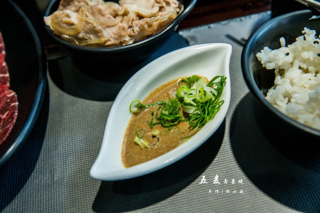 高檔食材佛心吃到飽～『五麦壽喜燒。鍋物』！東區人氣排隊吃到飽名店 - 麥仔の生活日記