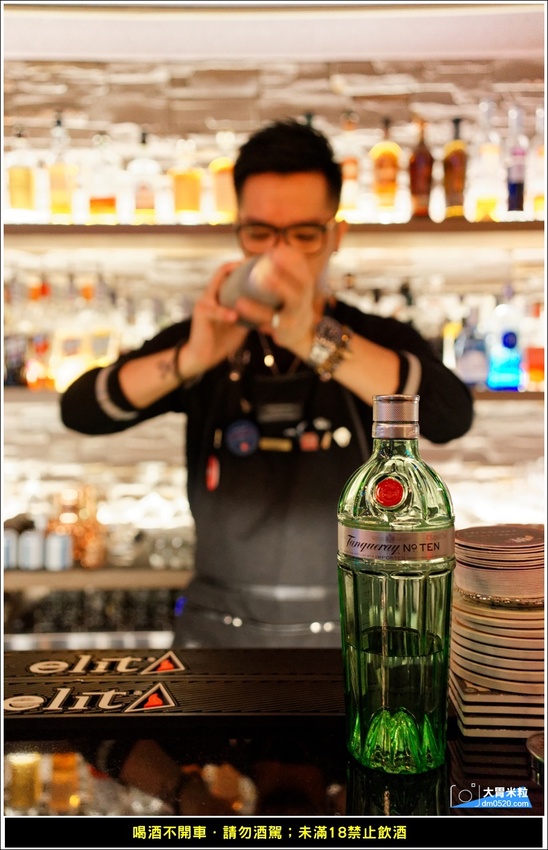 新莊輔大餐酒吧推薦,DNA串燒BAR,引進東區最夯Beer PONG台,精緻調酒,串燒熱食,電子飛鏢,聚餐派對推薦,輔大站美食, - 大胃米粒 DAVID & MILLY