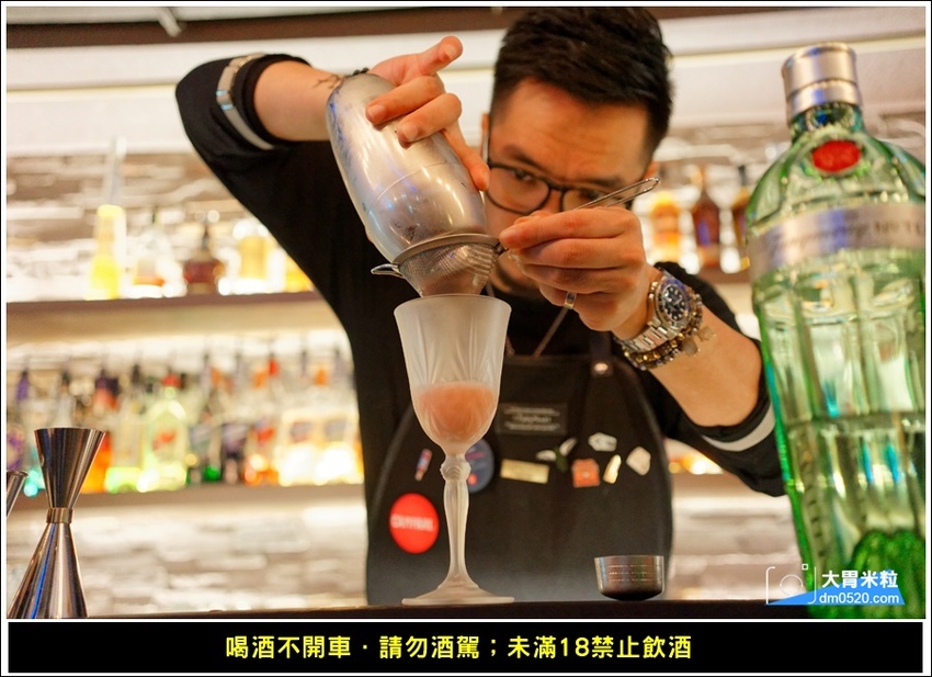 新莊輔大餐酒吧推薦,DNA串燒BAR,引進東區最夯Beer PONG台,精緻調酒,串燒熱食,電子飛鏢,聚餐派對推薦,輔大站美食, - 大胃米粒 DAVID & MILLY