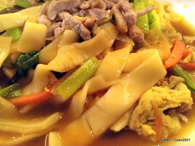 Chinese fried egg noodle「四海木須麵」, Taipei, Taiwan, SJKen, Jan 13, 2021.