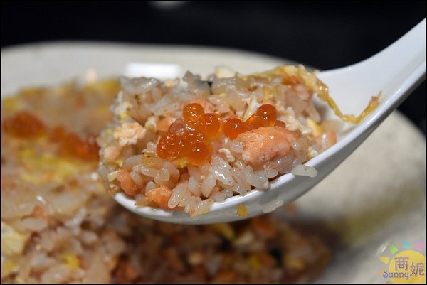 岦根川居酒屋：台中平價深夜食堂。岦根川居酒屋。環境棒餐點優還有漂亮景觀夜貓子最愛