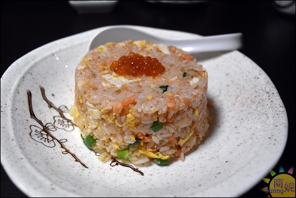 岦根川居酒屋：台中平價深夜食堂。岦根川居酒屋。環境棒餐點優還有漂亮景觀夜貓子最愛