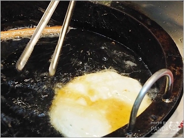 Boom炸蛋蔥油餅 (11).JPG