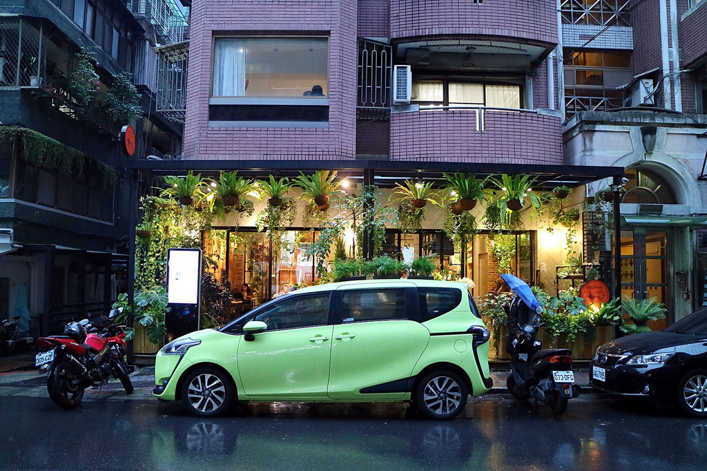 20180222_180222_0104